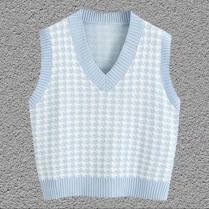 Like New ZARA BBWM Women’s Oversized Houndstooth Pattern V-Neck Sweater Vest